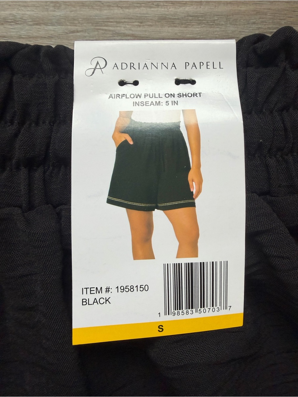 Adrianna Papell Black Airflow Pull-On Shorts NWT
